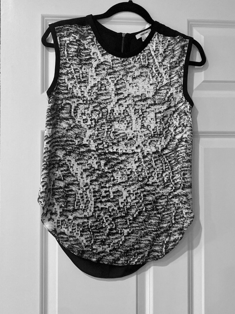 Helmut Lang Black White Abstract Print Sleeveless Top Size P Made in USA